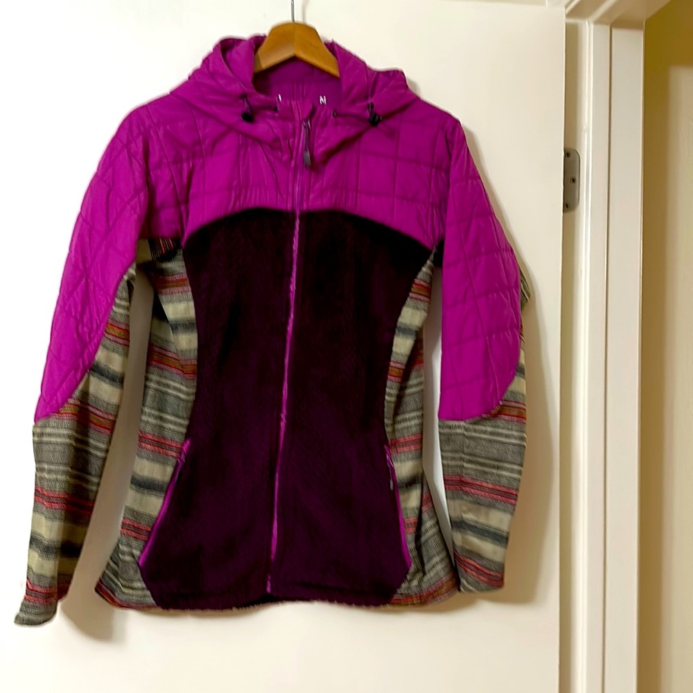 Jacket, size M, color purple